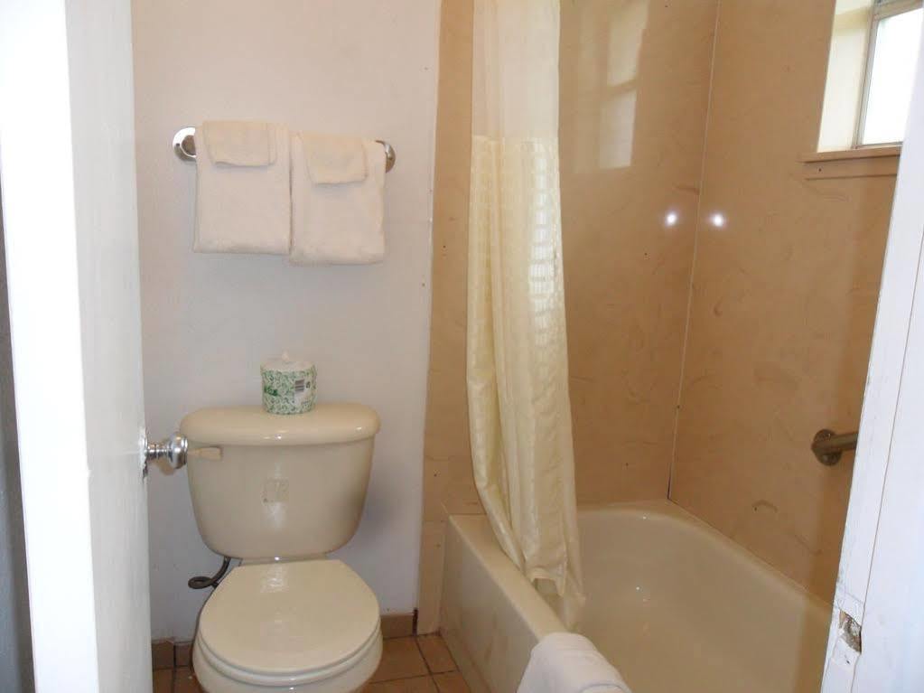 A-Ok Motel Muenster 外观 照片
