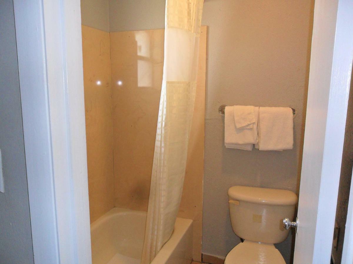 A-Ok Motel Muenster 外观 照片